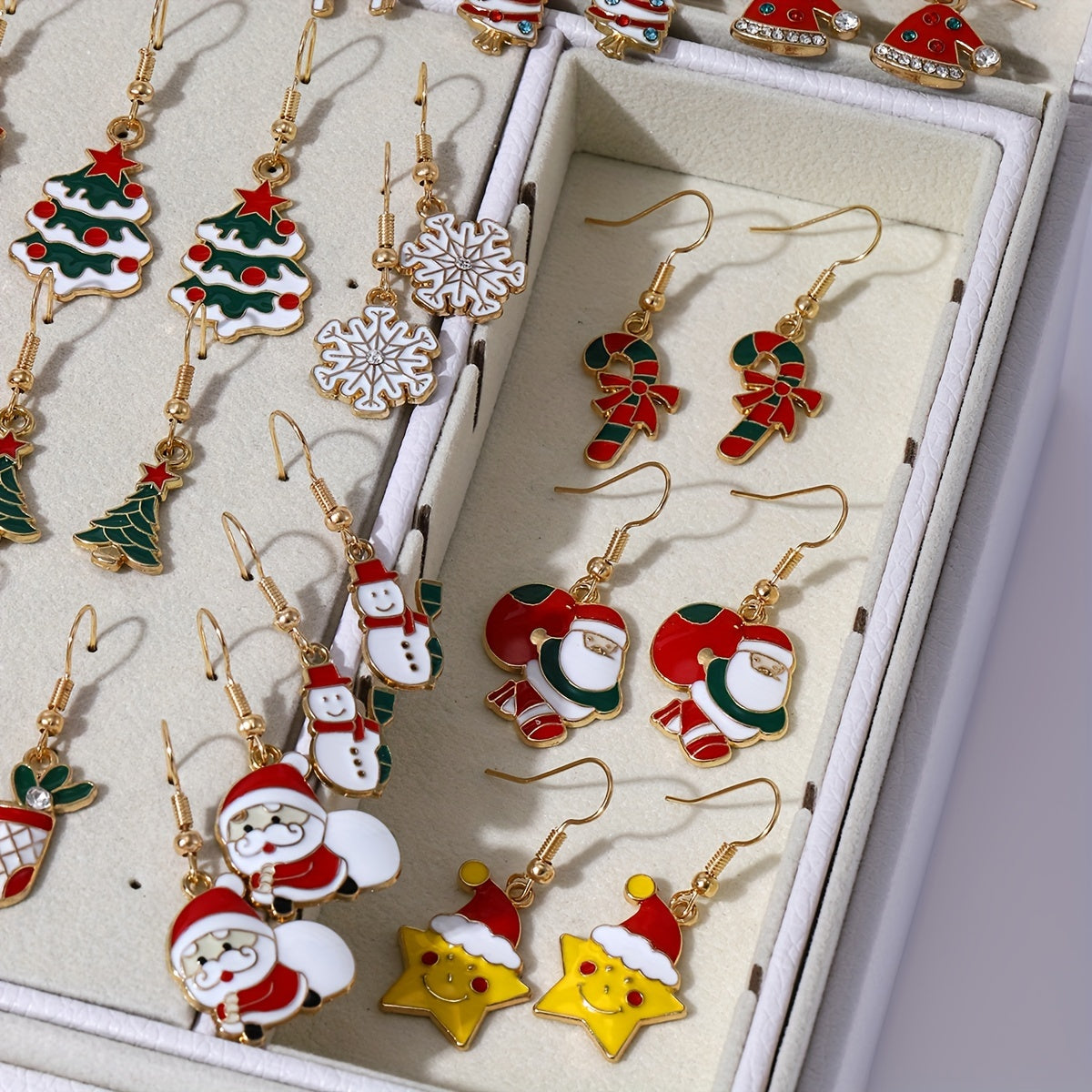 23 Pairs Cute Christmas Earrings Set, Cartoon Santa, Reindeer, Snowflake, Christmas Tree, Snowman Pendant Earrings, Women's Festive Party Jewelry, Perfect Gift for Christmas and New Year, Zinc Alloy, Iron Earwires, All-Season