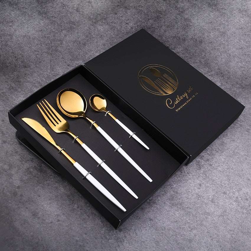 304 Stainless Steel Golden Cutlery Set Black Luxury Dinnerware Set Kitchen Cutlery Mirror Polishing Fork Spoons Knives Set 4Pcs
