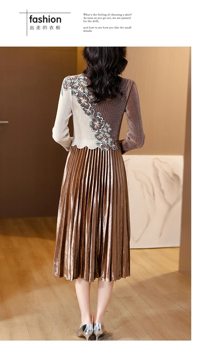 Women's Pleated Long Sleeve Dress