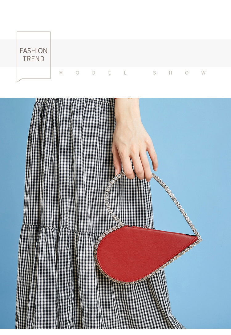 Diamond Red Heart Evening Clutch Bags Women Designer Chic Rhinestone Acrylic Handle Black Purse For Wedding Party