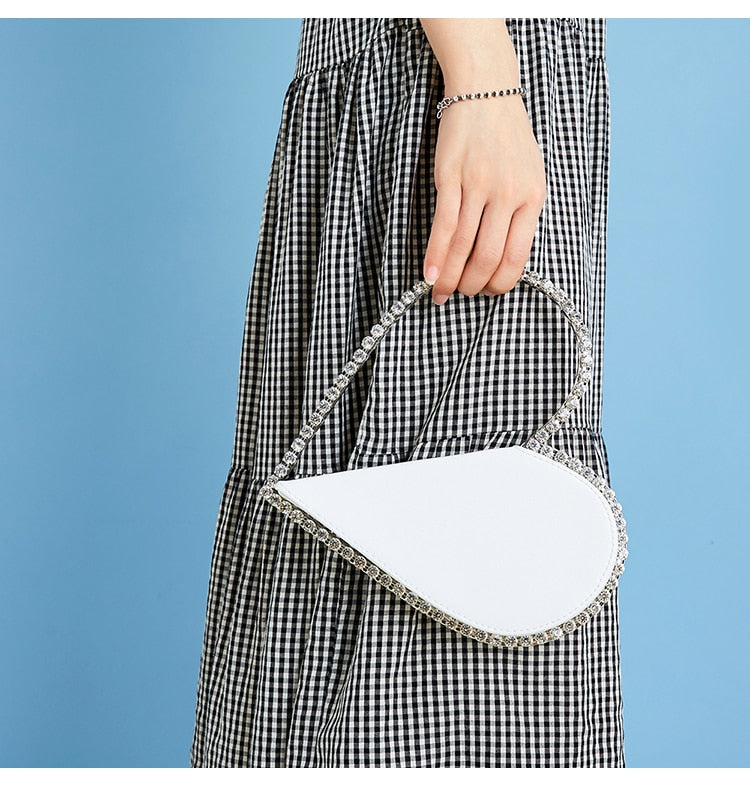 Diamond Red Heart Evening Clutch Bags Women Designer Chic Rhinestone Acrylic Handle Black Purse For Wedding Party