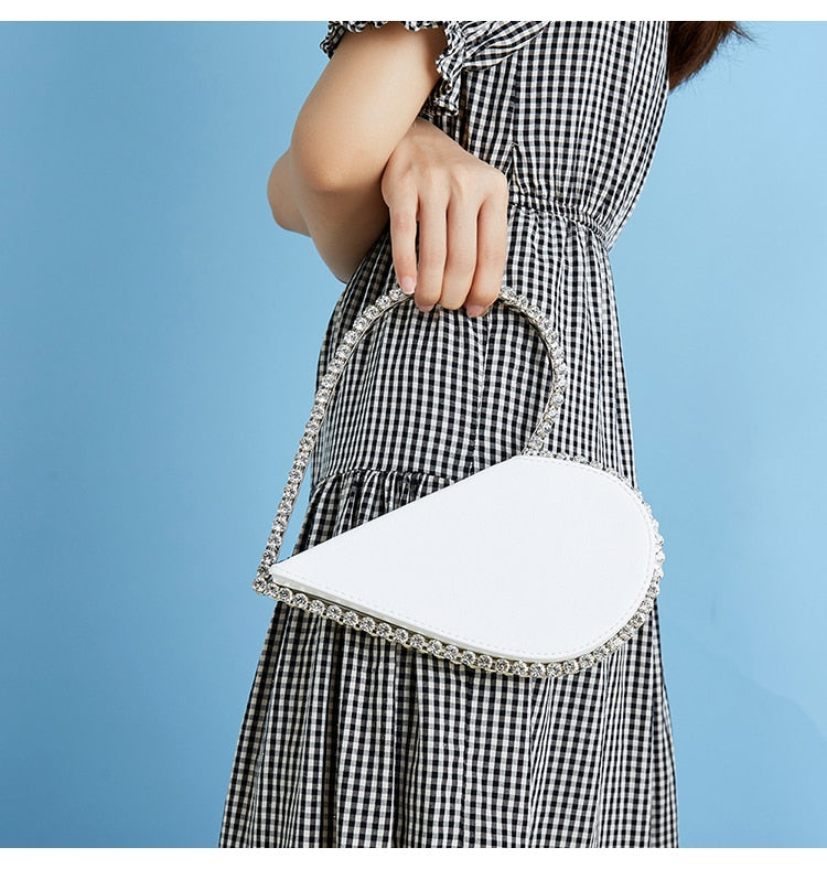 Diamond Red Heart Evening Clutch Bags Women Designer Chic Rhinestone Acrylic Handle Black Purse For Wedding Party