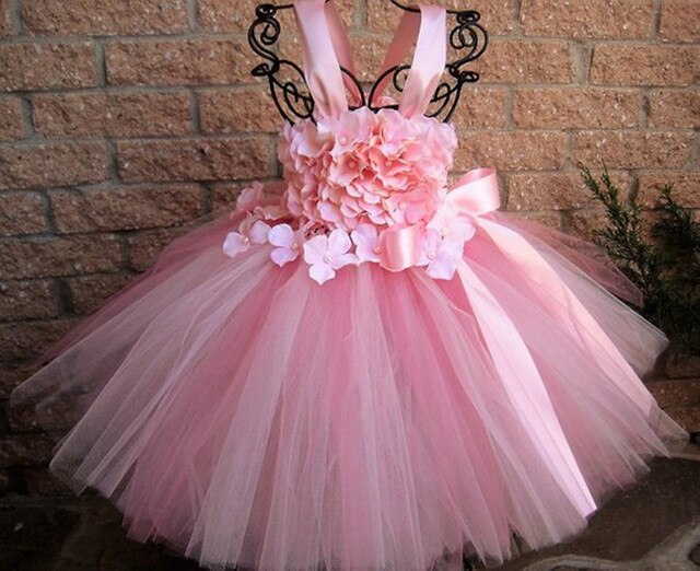 Girls Green Petals Tutu Dress Kids Flower Straps Dress Ball Gown with Ribbon Bow Children Christmas Wedding Party Costume Dress