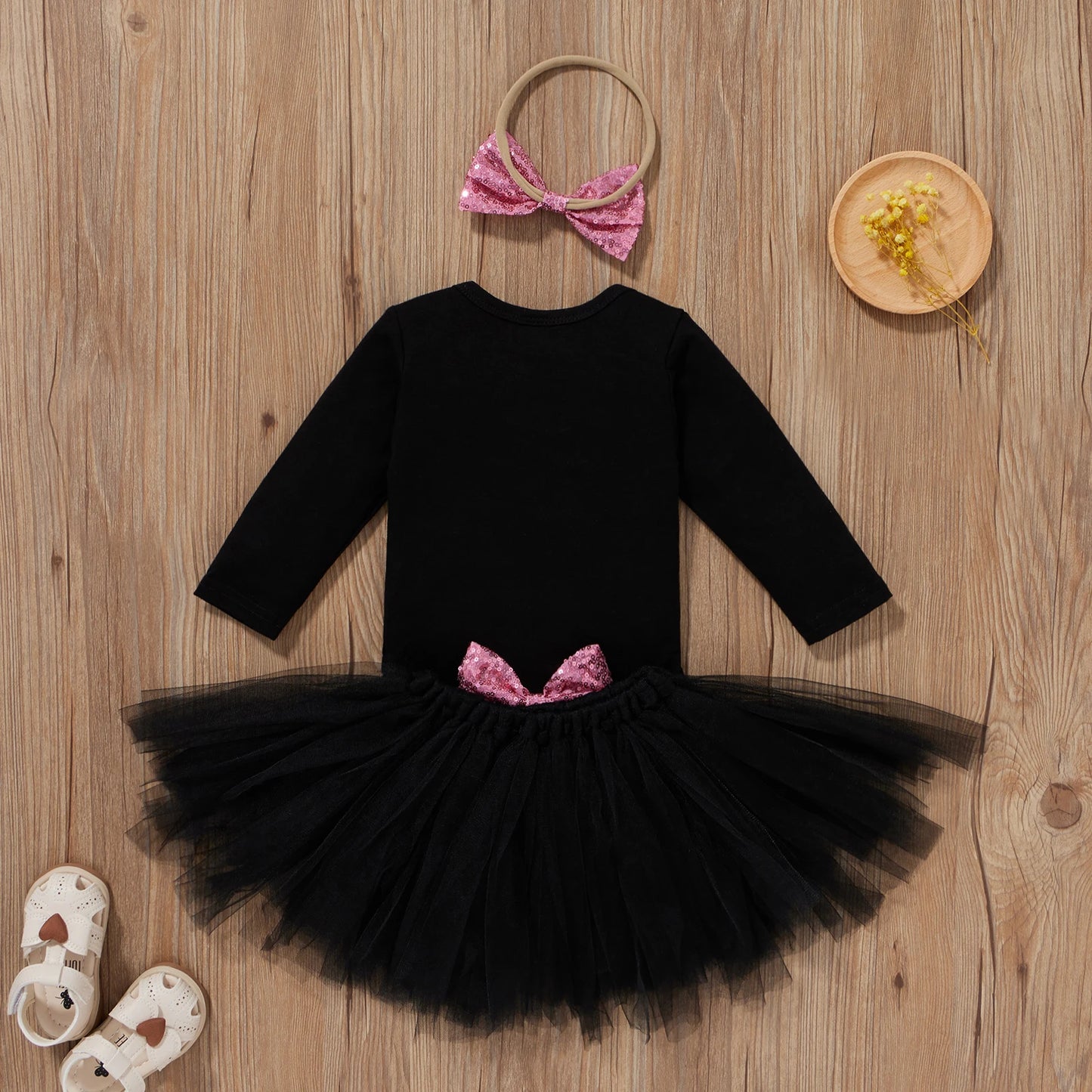 3 Pcs Baby Girls Halloween Clothes Cartoon Letter Print Long Sleeve Romper Tulle Skirt with Sequined Bowknot Headband Outfit