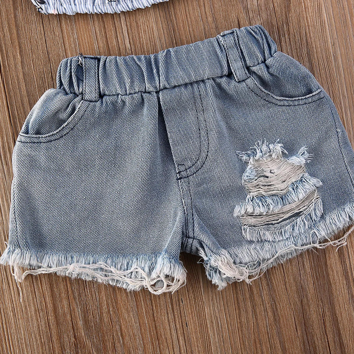 Fashion 2PCS Kid Baby Girl Clothes Off Shoulder Striped Ruffle Sleeve T-shirt Ripped Denim Shorts Summer Outfit Set