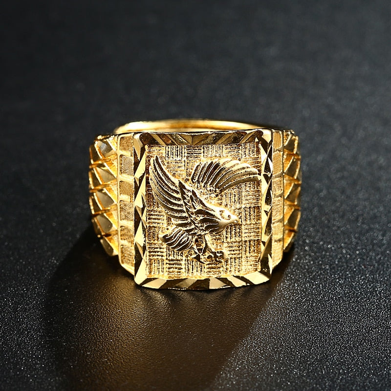 Punk Rock Eagle Men &#39;s Ring Luxury Gold Color Resizable To 7-11 Finger Jewelry Never Fade