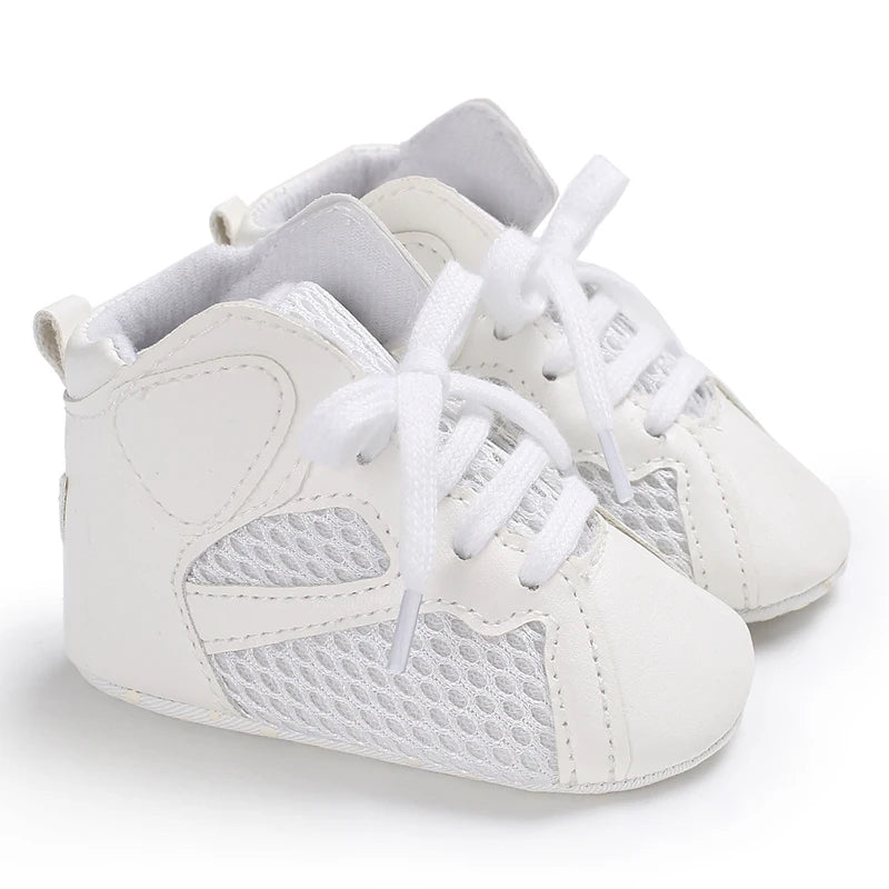 Newborn Casual Shoes Fashion And Classic Outdoor Baby Sports Shoes Non Slip Soft Soled Leather Baby Walking Shoes