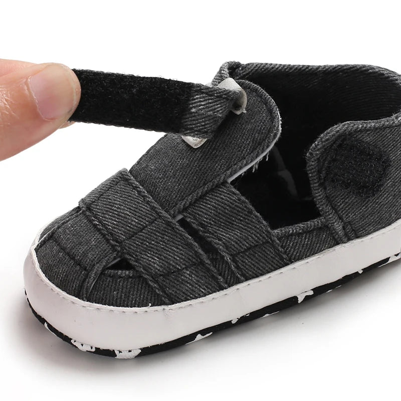 Newborn Baby Boys and Girls Soft Sole Non Slip Walking Shoes 0-24 month