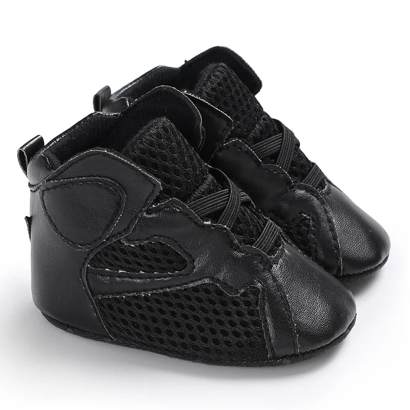 Newborn Casual Shoes Fashion And Classic Outdoor Baby Sports Shoes Non Slip Soft Soled Leather Baby Walking Shoes