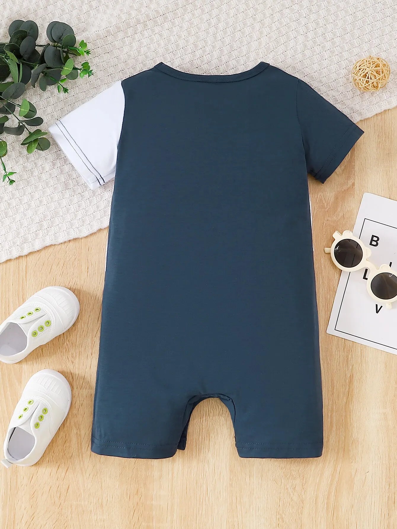 Summer Short Sleeves Cool and Comfortable Holiday Jumpsuit, Suitable for Boys 1-2 Years Old Jumpsuit Shorts, Baby Color Patchwor