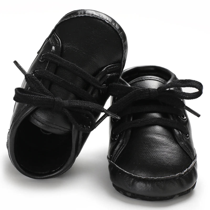 Newborn Casual Shoes Fashion And Classic Outdoor Baby Sports Shoes Non Slip Soft Soled Leather Baby Walking Shoes