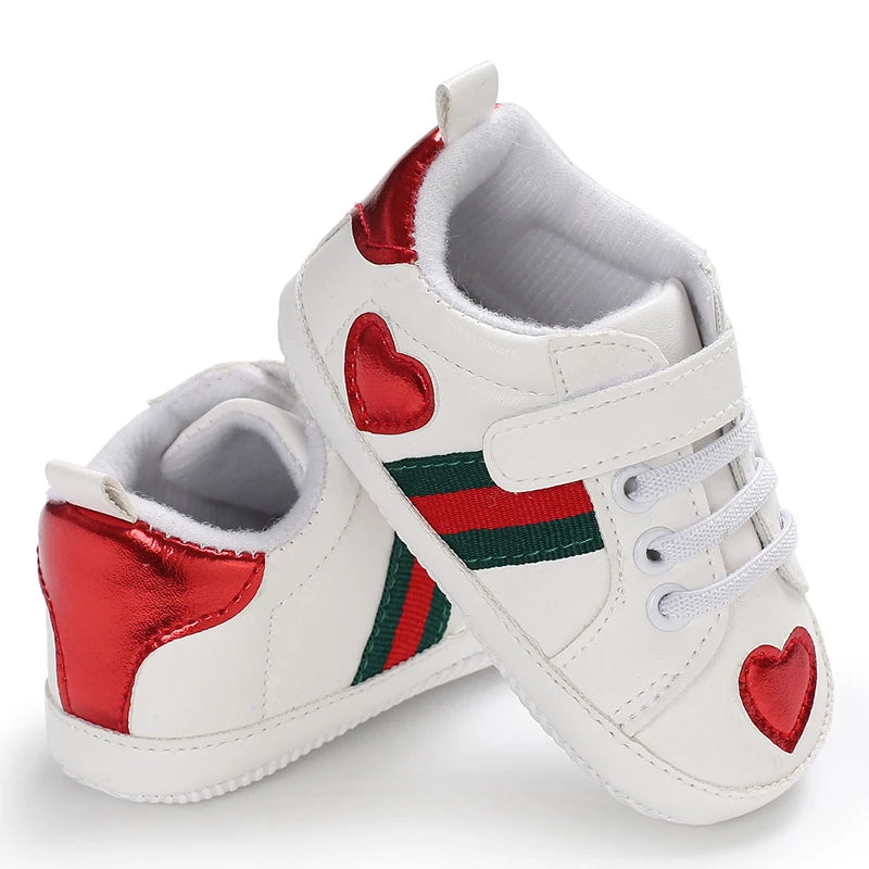 Newborn Casual Shoes Fashion And Classic Outdoor Baby Sports Shoes Non Slip Soft Soled Leather Baby Walking Shoes