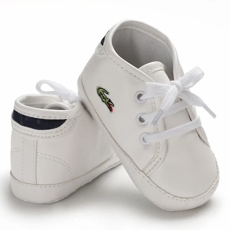 Newborn Casual Shoes Fashion And Classic Outdoor Baby Sports Shoes Non Slip Soft Soled Leather Baby Walking Shoes