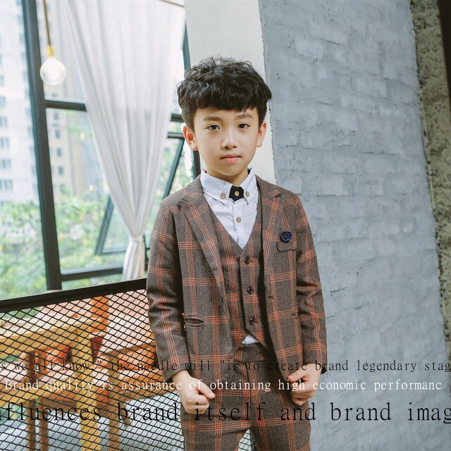 Small children&#39;s suits wholesale 2018 autumn children&#39;s clothing a generation of factory direct sales boys suits three