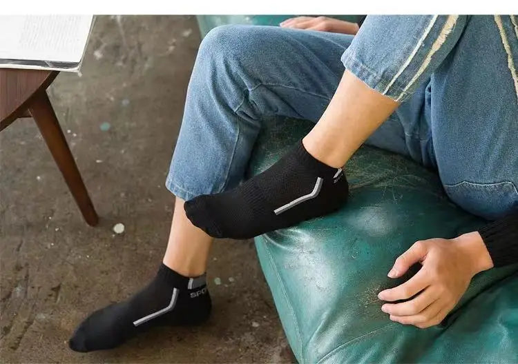 Men’s Striped Sports Ankle Socks (5 Pairs)