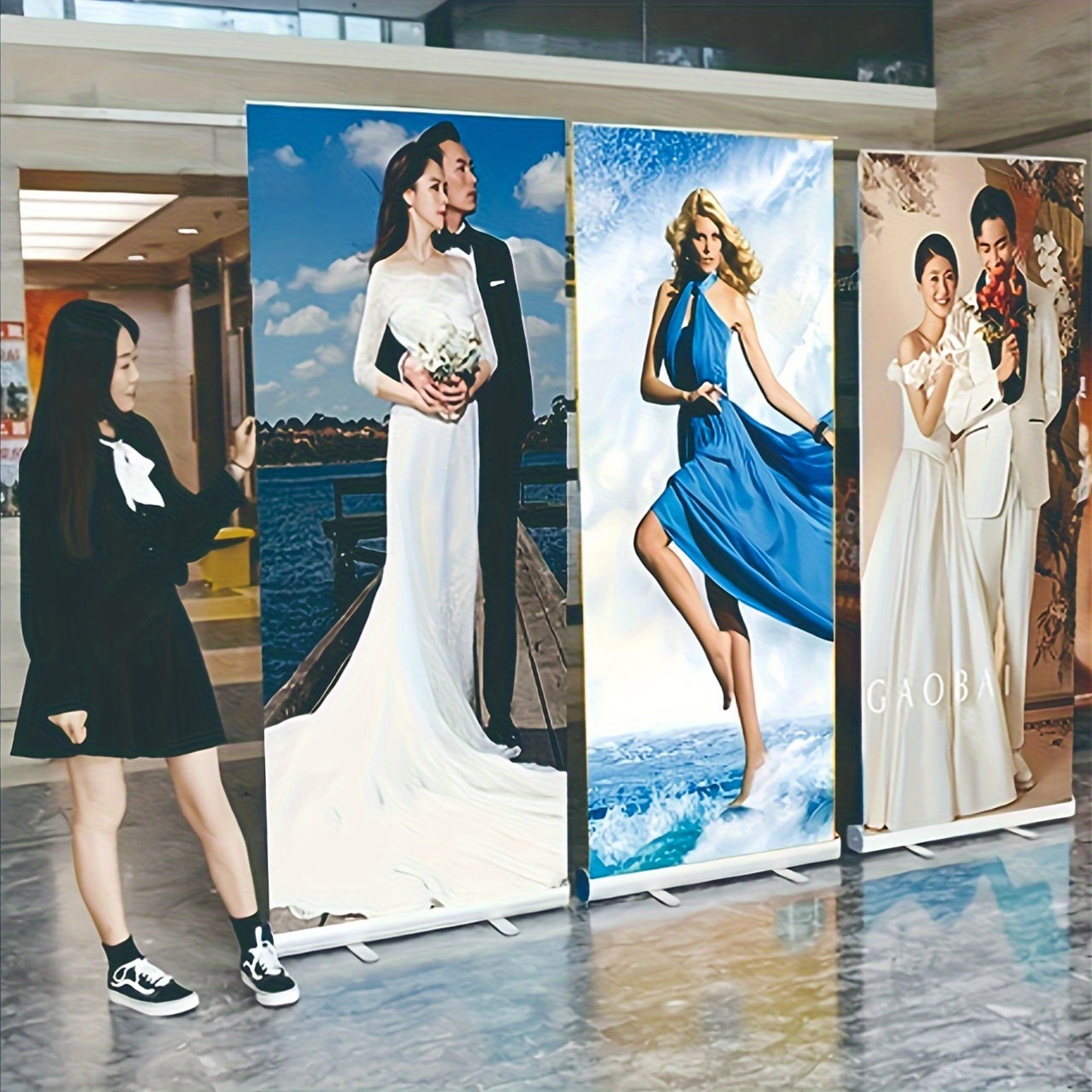 1 Set Retractable Personalized Banner Stand WithBase- Portable, Suitable For Wedding WelcomeDecoration, Birthday Banners, And CommercialPromotions