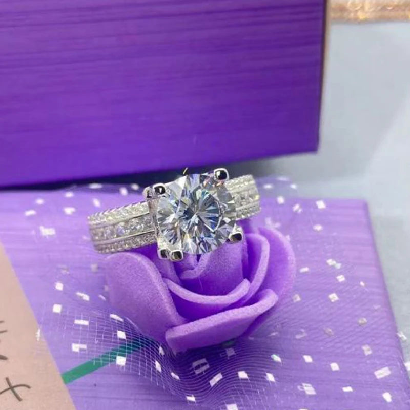 2 Carat Moissanite Wedding Ring for Women