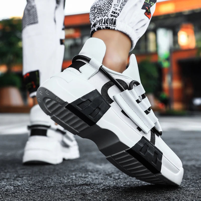 Men’s Breathable Board Shoes