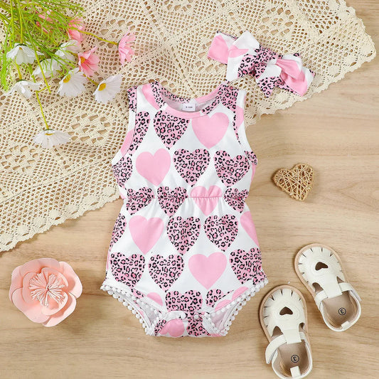 Newborn Baby Girl Sleeveless Heart Print Romper Set