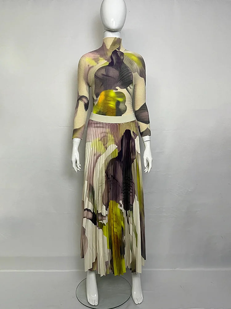 Women Pleated Print Top & Skirt