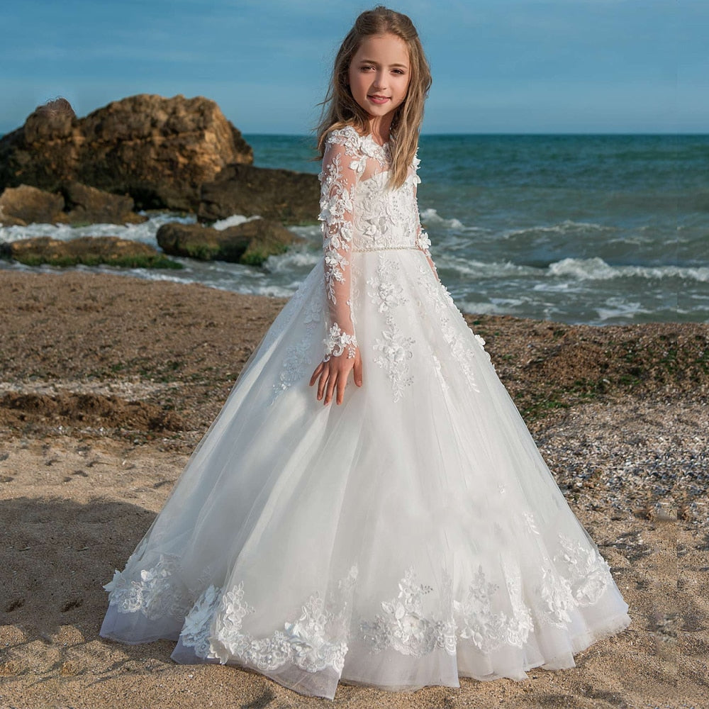 New Arrivals Flower Girls  Long Sleeves Ball Gowns with Pearls Sash Holy First Communion Princess Dresses